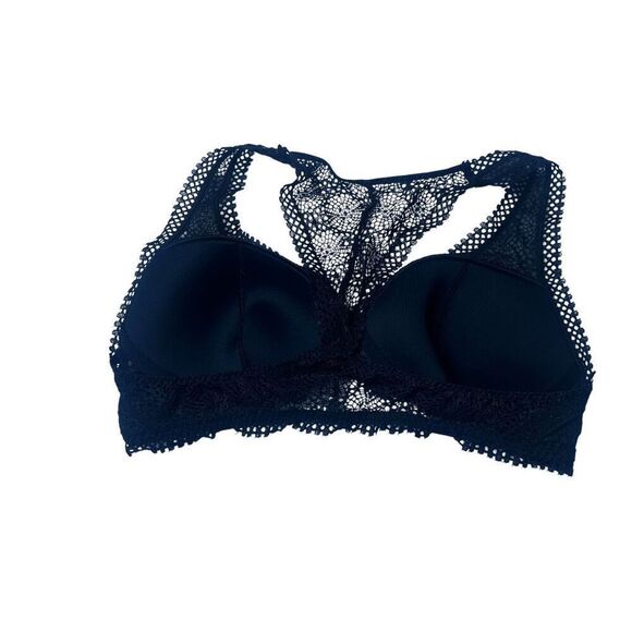 Victoria's Secret bralette black large eyelet mesh - Picture 3 of 3